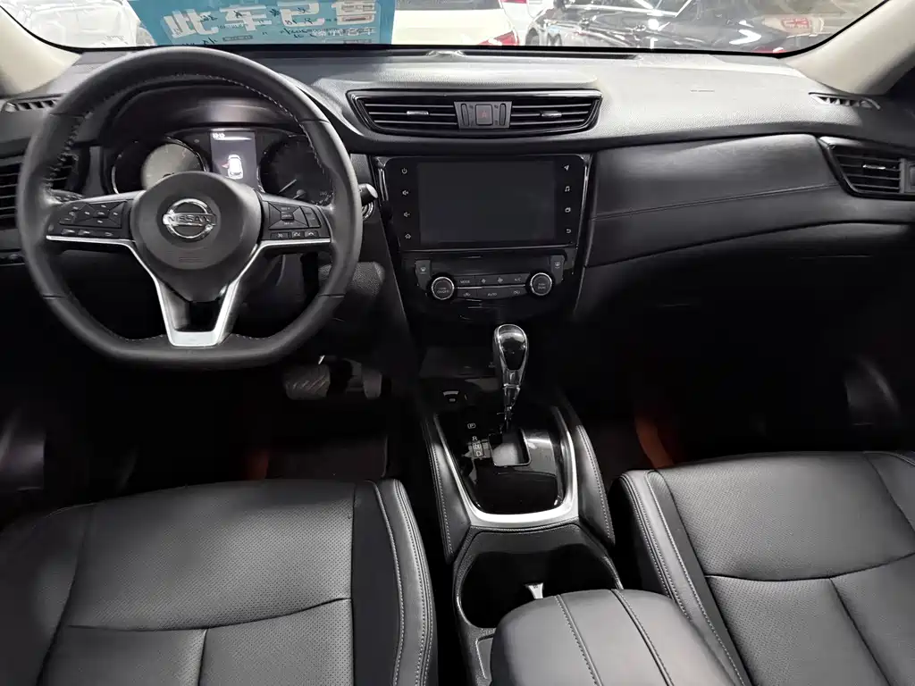 Nissan X-Trail — миниатюра 12