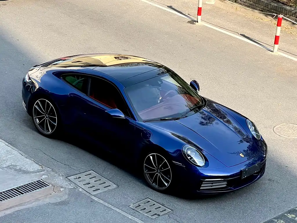 Porsche 911 2020 Carrera 3.0T