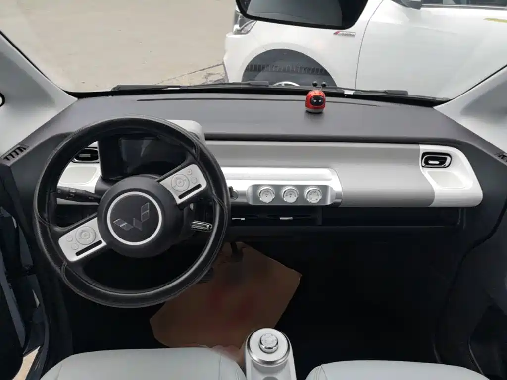 Wuling Air ev — миниатюра 10