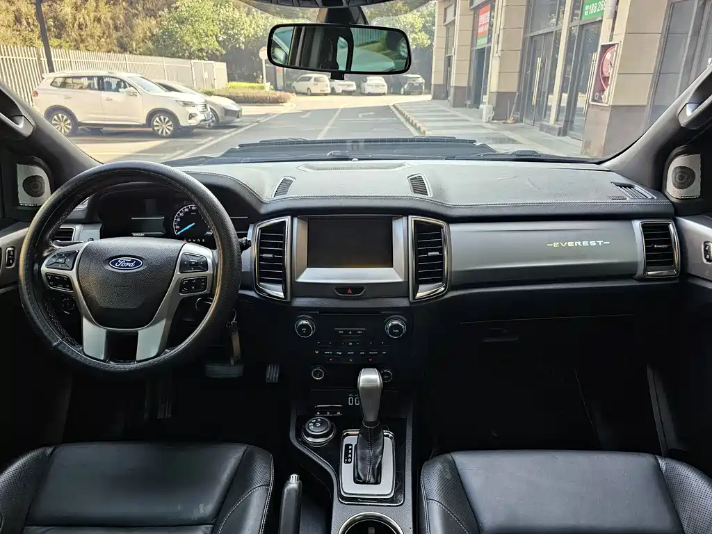 Ford Everest 2017 2.0T AT Luxury 5 мест