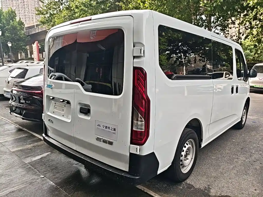 JMC E-Fushun — миниатюра 7