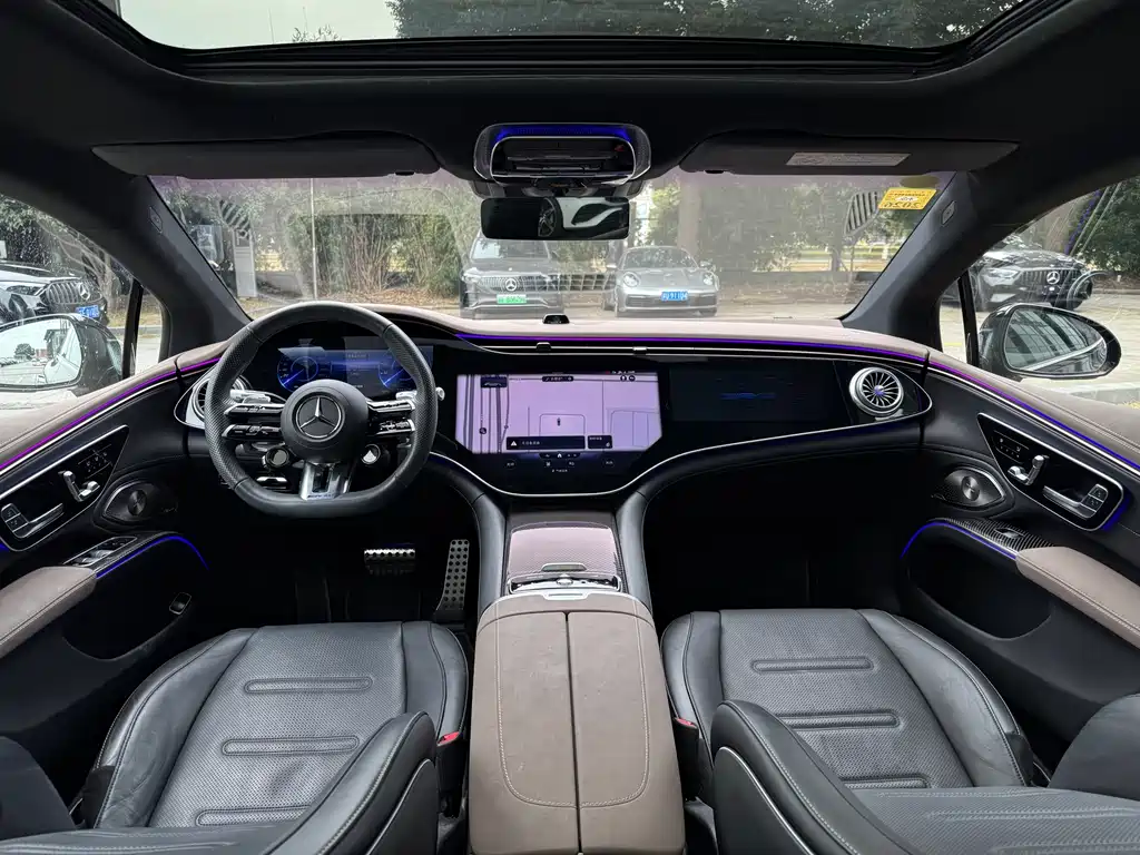 MERCEDES-BENZ EQS AMG