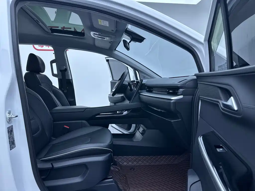 Hyundai Custo — миниатюра 20