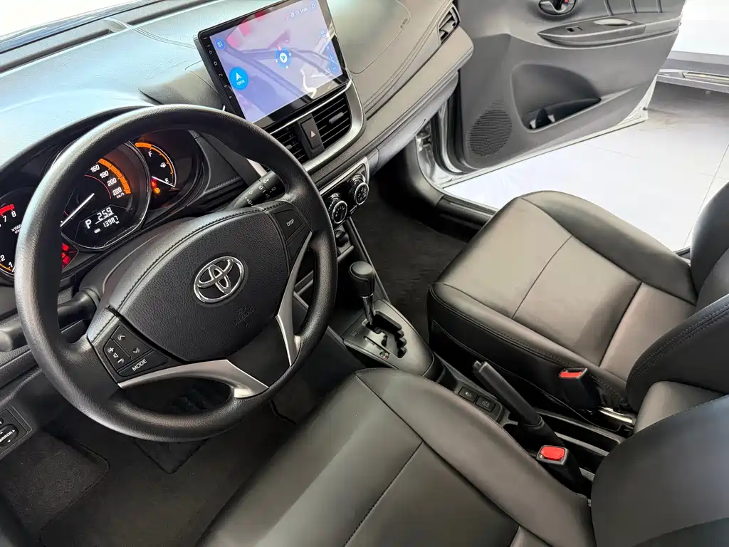 Toyota Yaris L — миниатюра 13