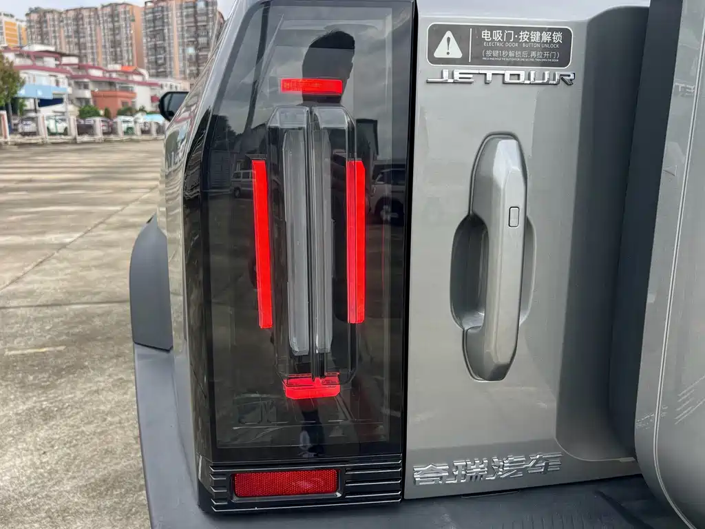 Jetour Traveller — миниатюра 18