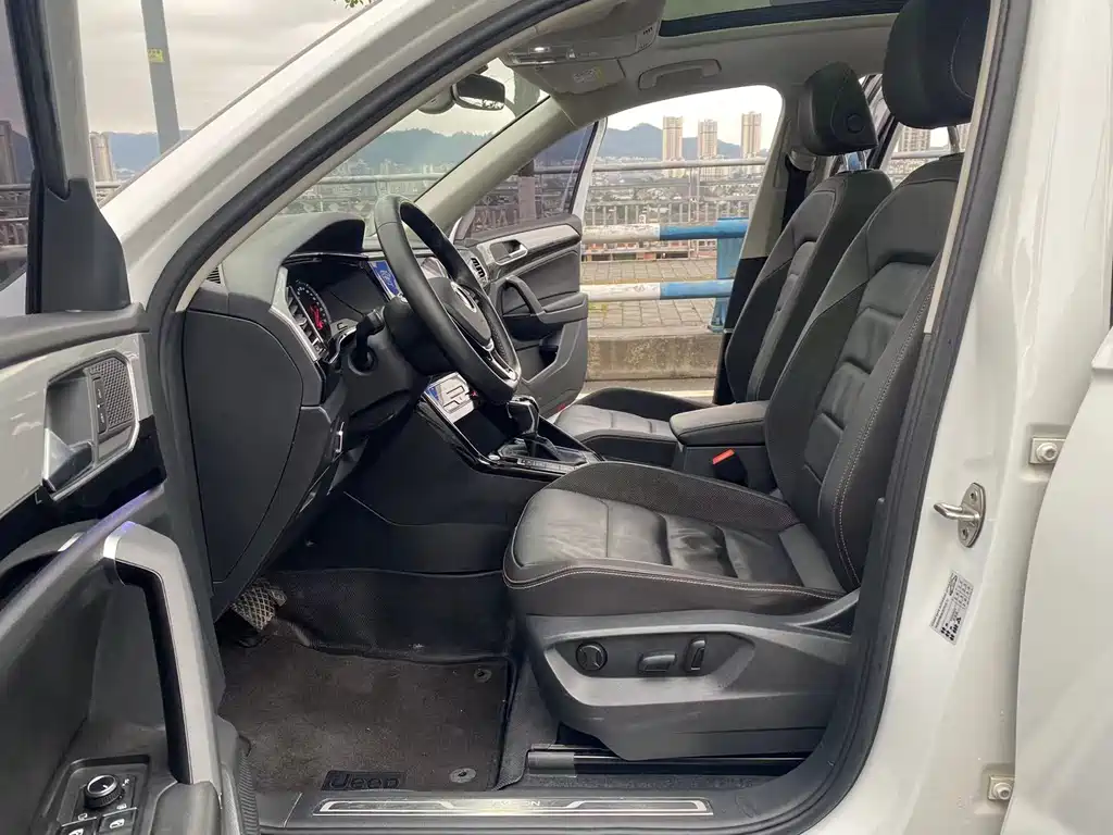 Volkswagen Tayron 2020 330TSI Luxury Smart Connect