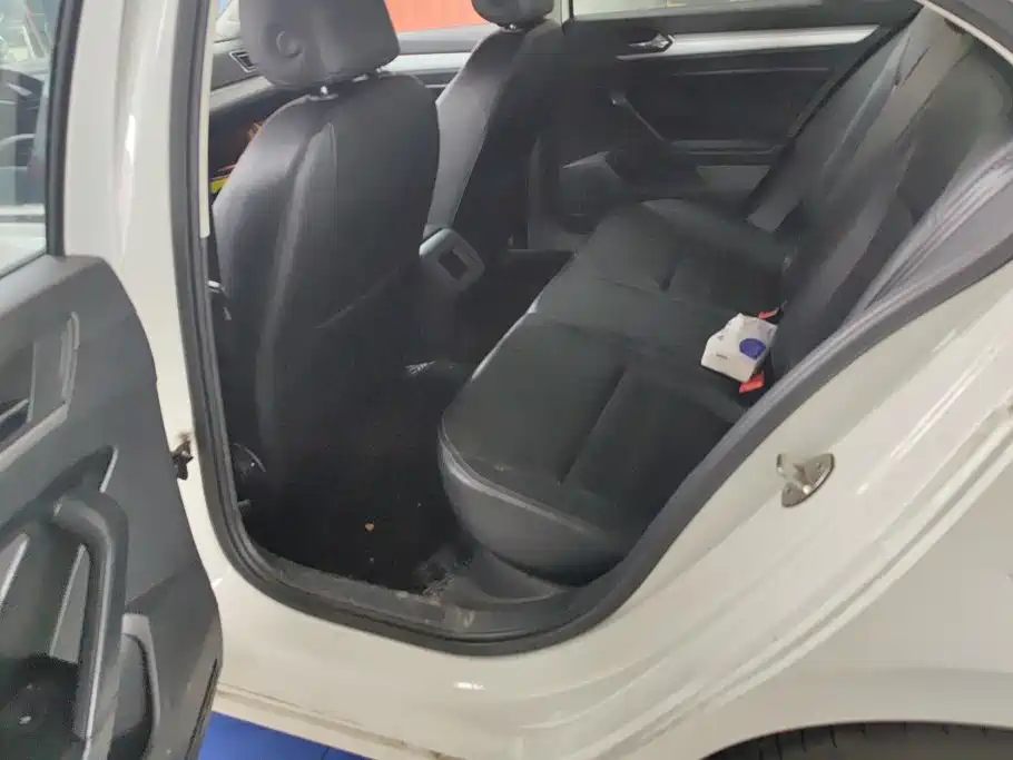 Volkswagen Lamando — миниатюра 11