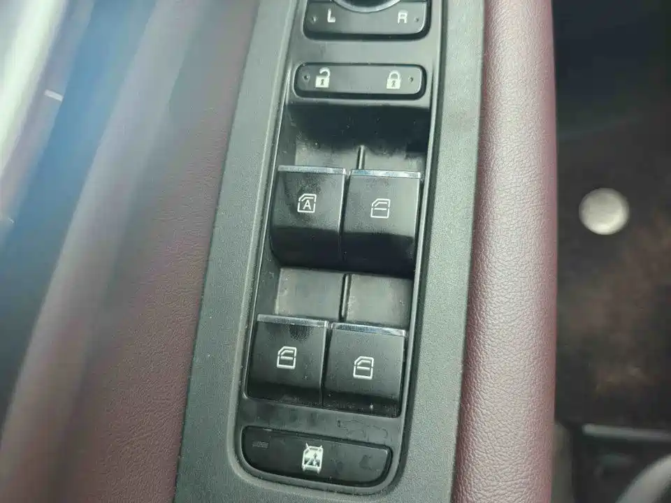 GAC Motor Trumpchi M6 — миниатюра 17