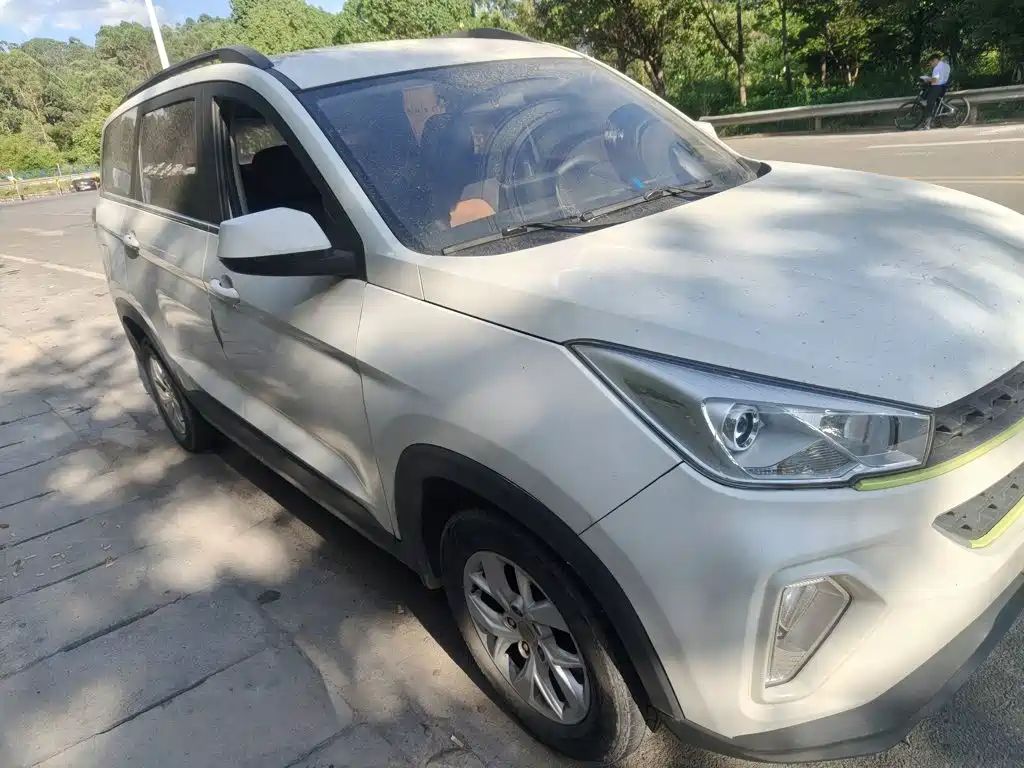 Wuling Hongguang S3 — миниатюра 24