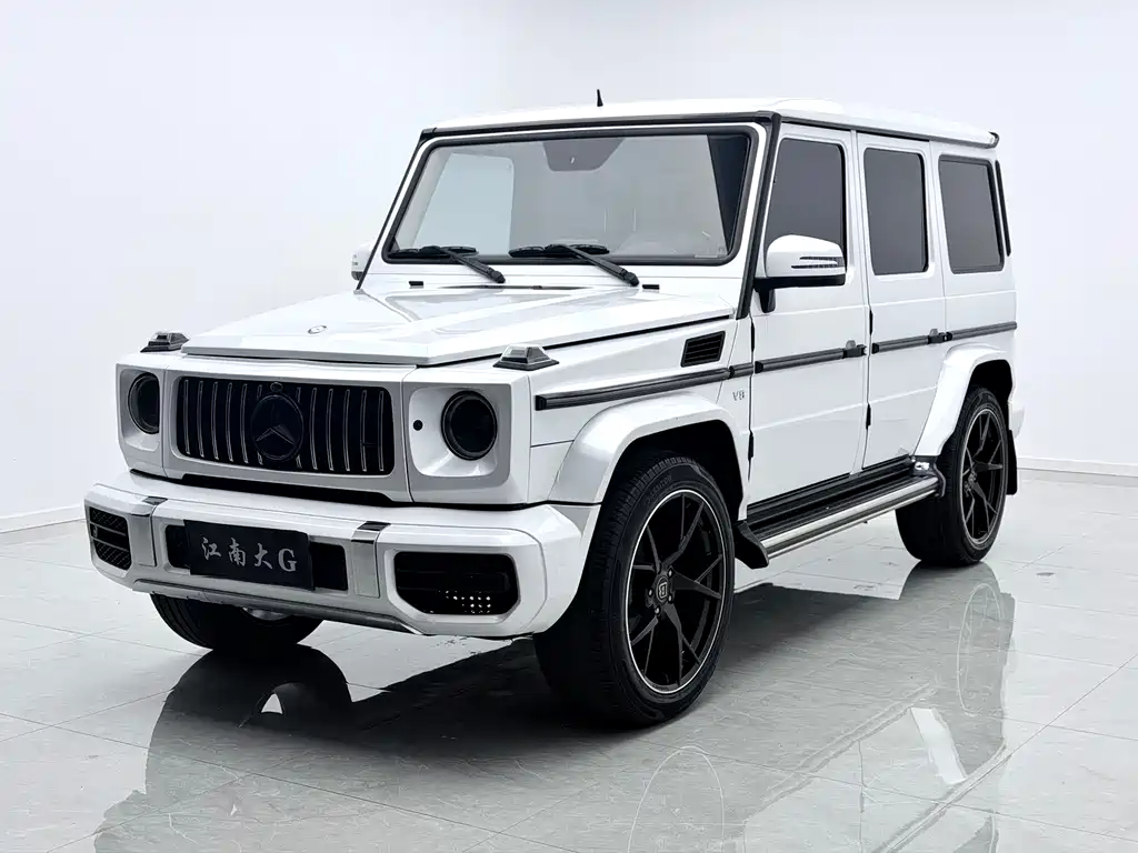 Mercedes-Benz G-Class 2015