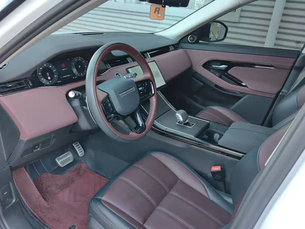 Land Rover Range Rover Evoque 2024 L SE