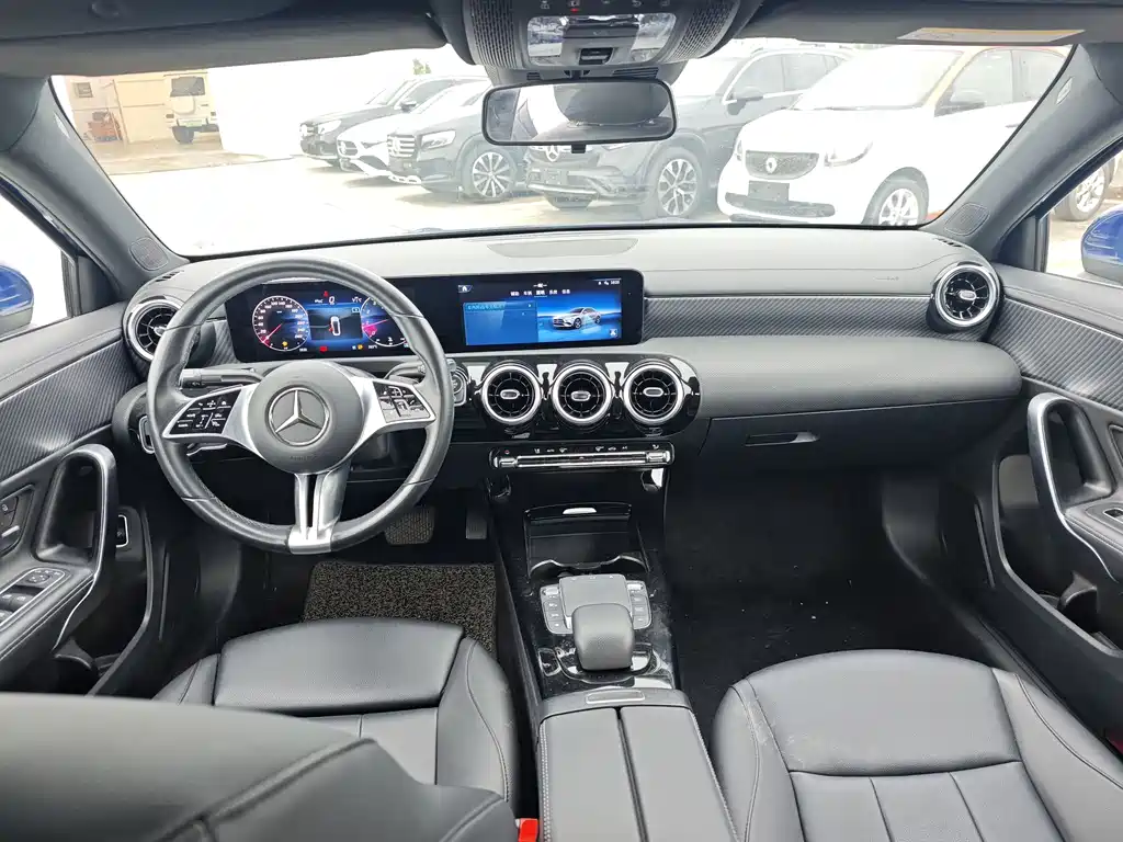 Mercedes-Benz A-Class A 2023 A 200 L