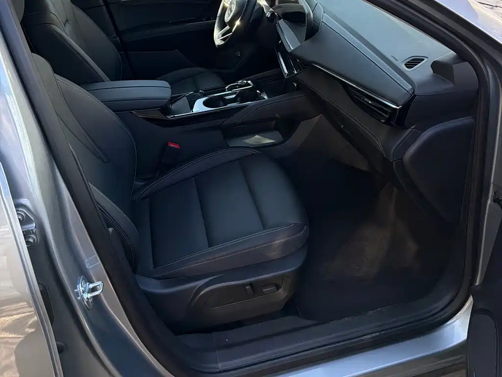 Buick Envision S — миниатюра 10
