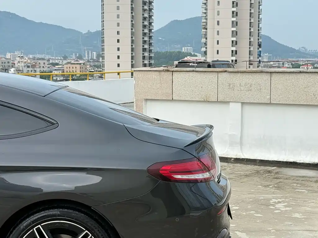Mercedes-Benz C-Class (Import) — миниатюра 4