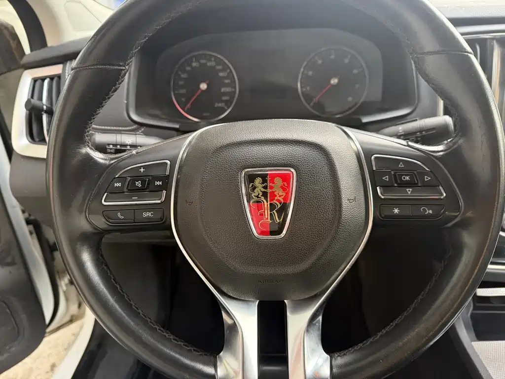Roewe i6 Classic — миниатюра 11