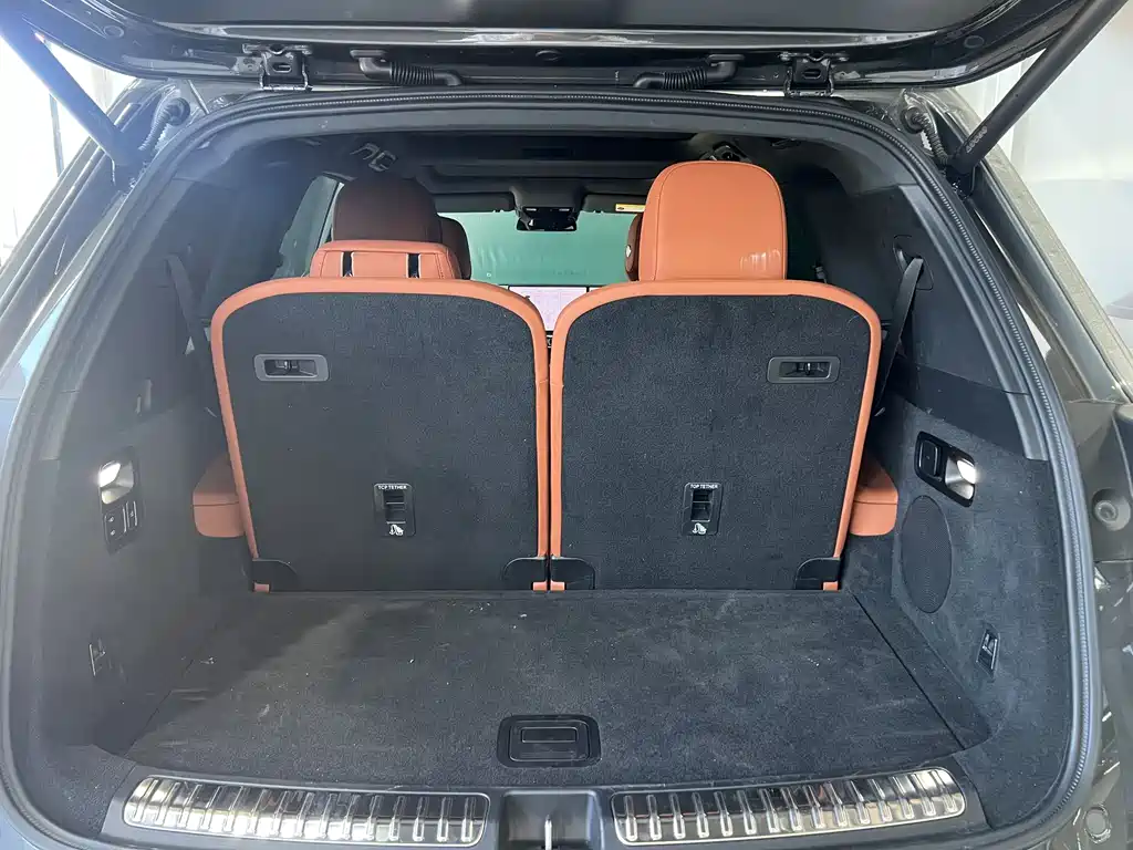 Li Auto L8 2023 Pro