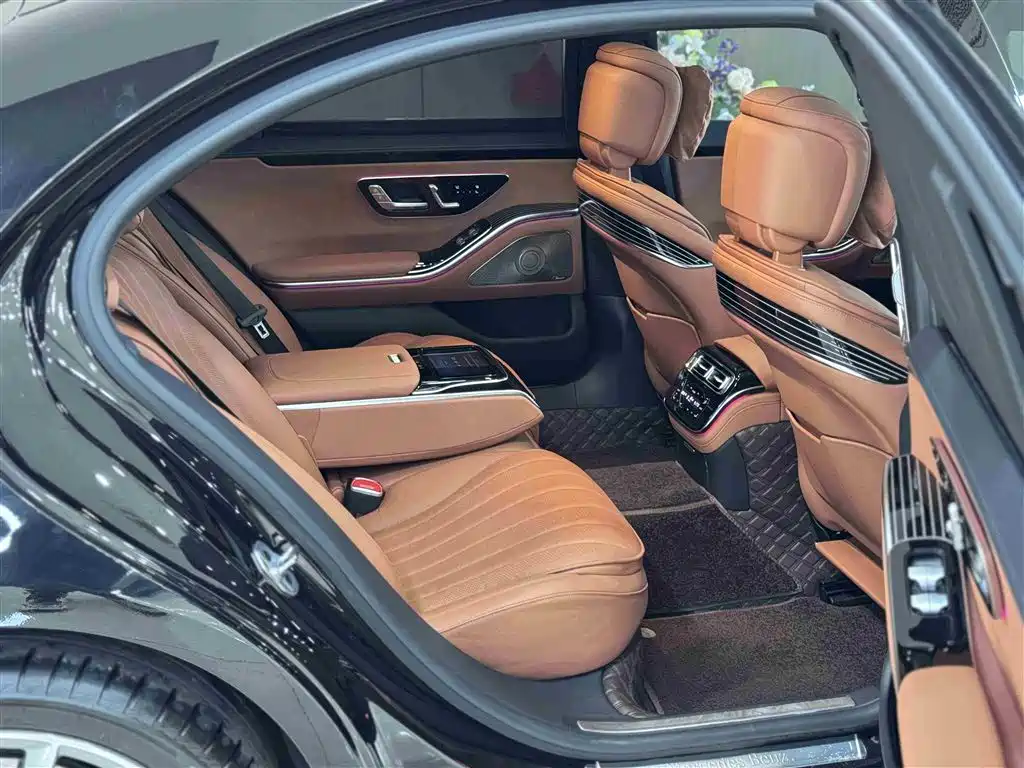 MERCEDES-BENZ S CLASS