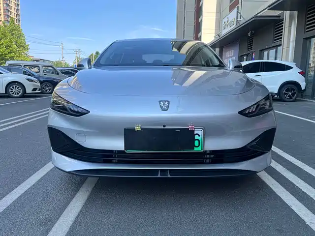2025 Roewe D7 DMH