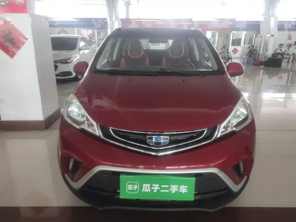Geely Vision X1 — миниатюра 3