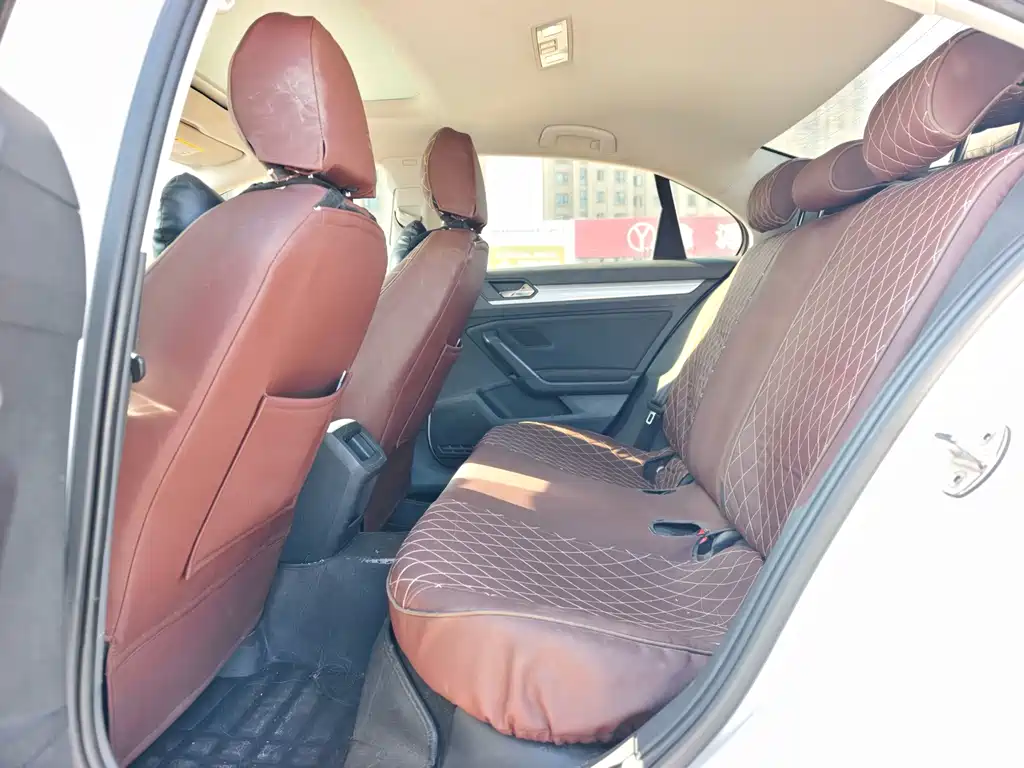 Volkswagen Lamando — миниатюра 6