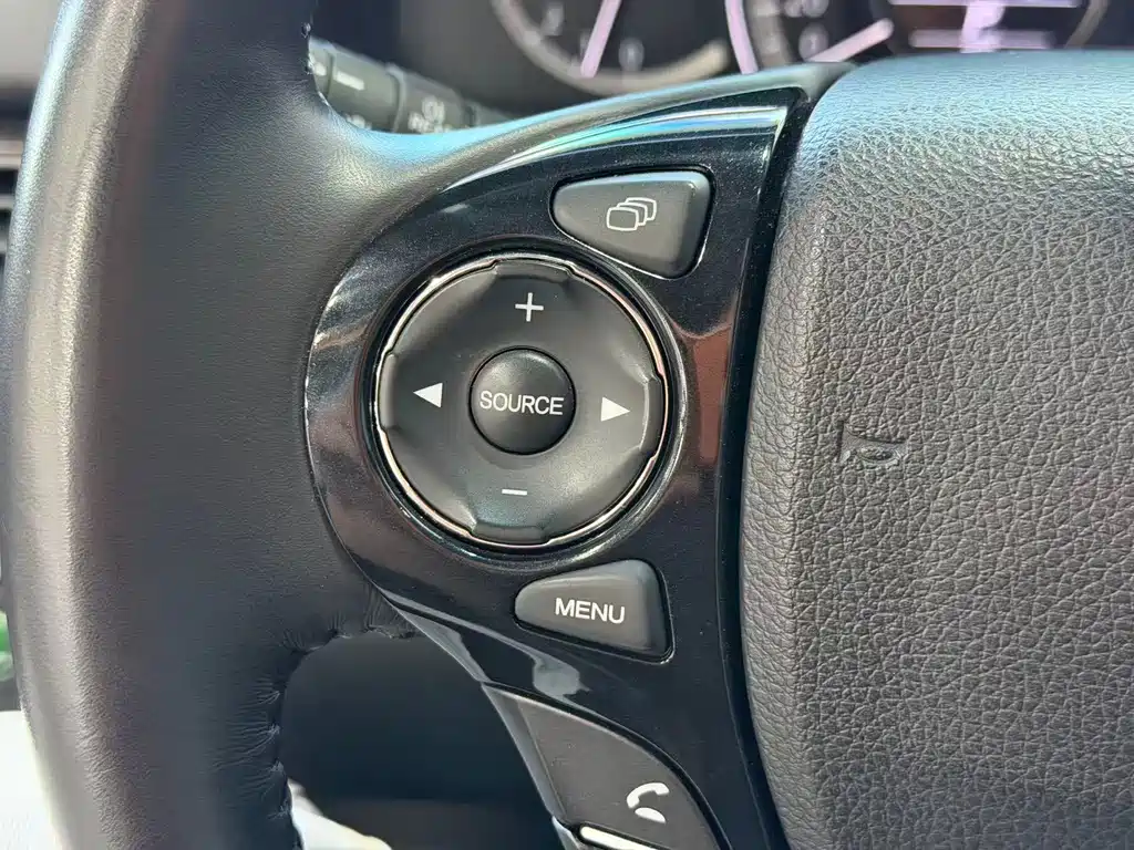 Honda Accord — миниатюра 11