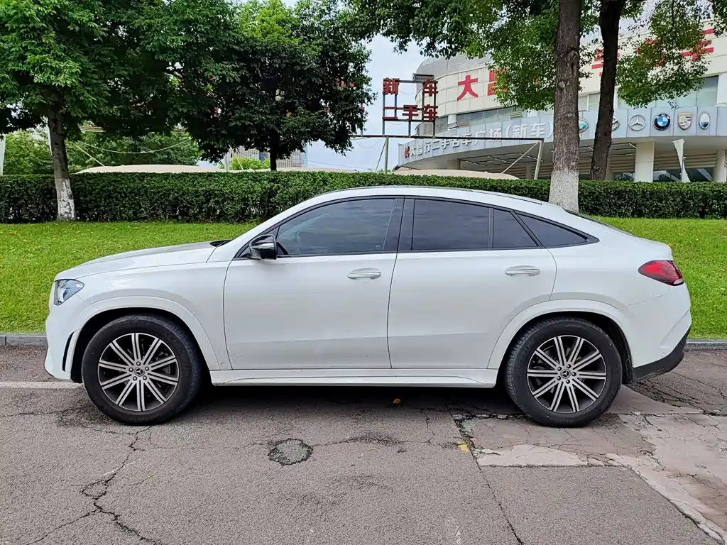 Mercedes-Benz GLE Coupe — миниатюра 3