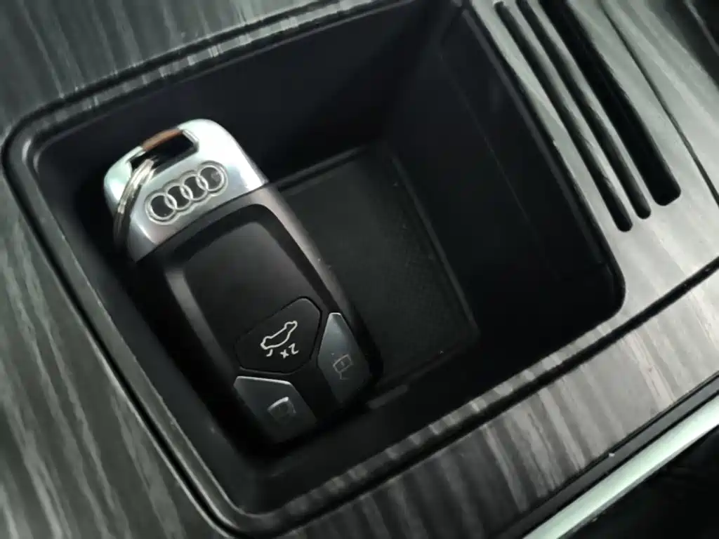 Audi A4L — миниатюра 9