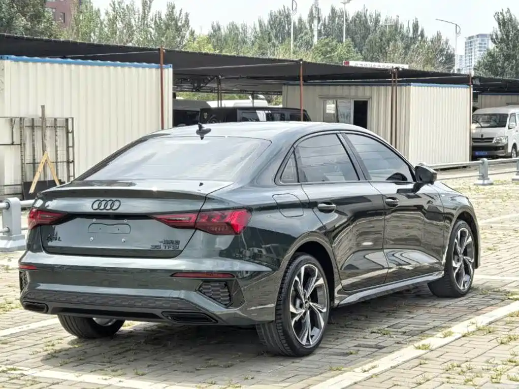 Audi A3 — миниатюра 9