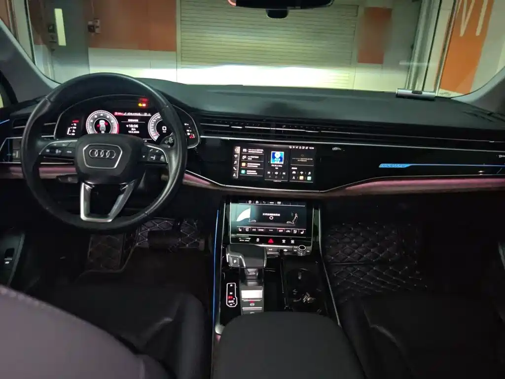 Audi Q7 — миниатюра 10