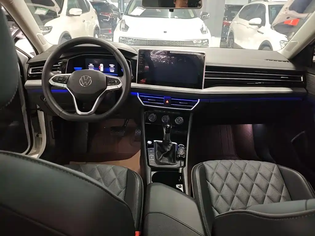 Volkswagen Sagitar — миниатюра 10