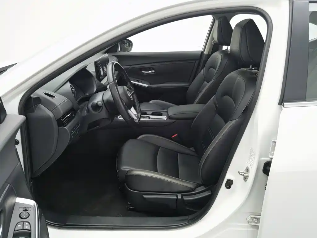 Nissan Sylphy — миниатюра 10