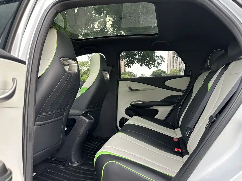 BYD Dolphin — миниатюра 14