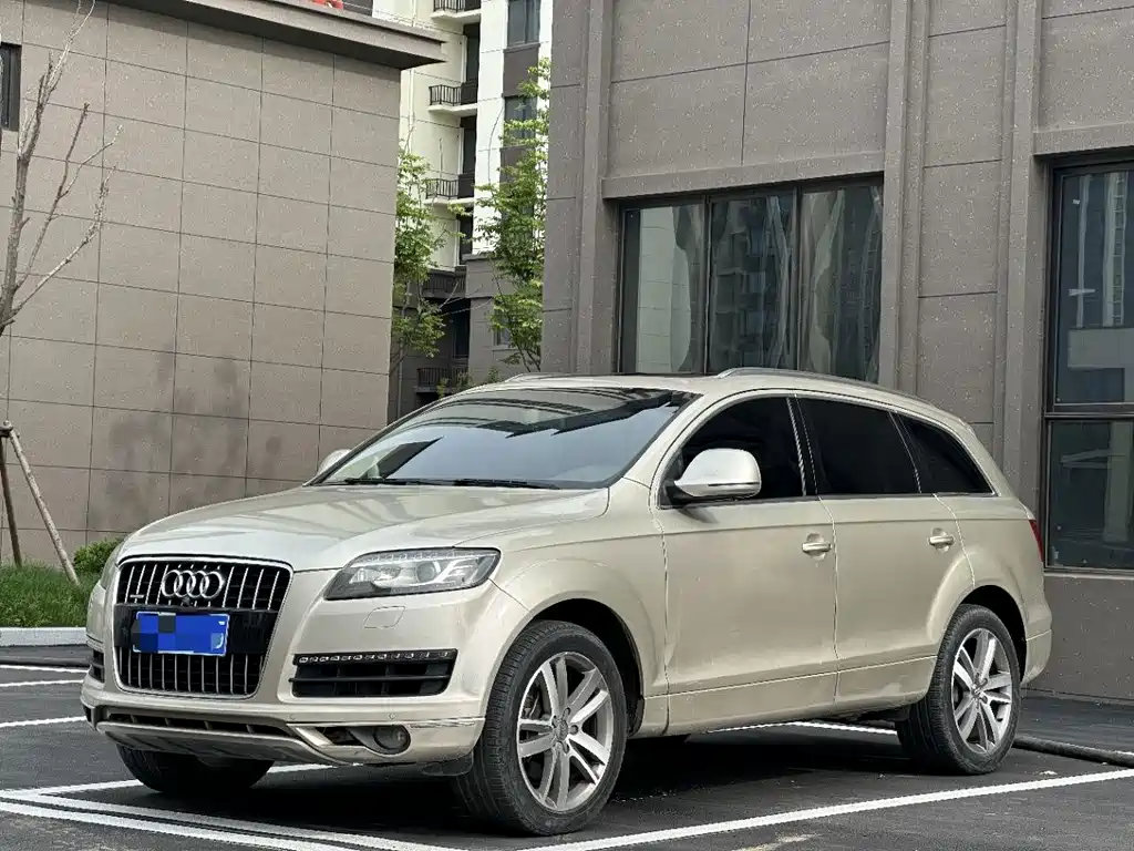 Audi Q7 — миниатюра 3