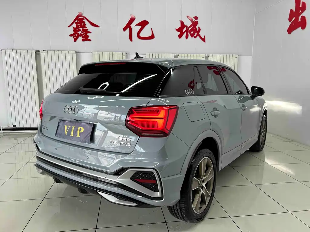 Audi Q2L — миниатюра 4