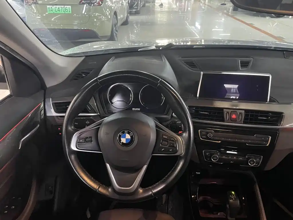 BMW X1 2019 xDrive20Li Premium