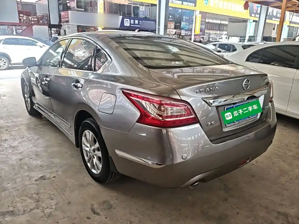 Nissan Teana — миниатюра 5