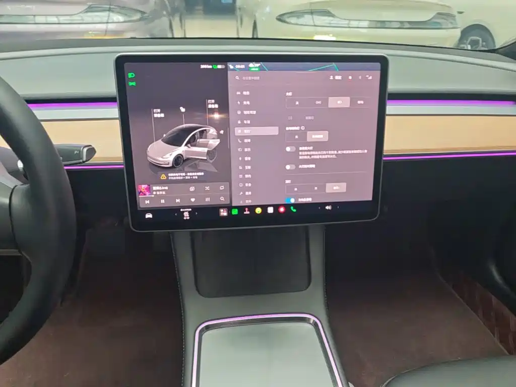 Tesla Model 3 — миниатюра 13