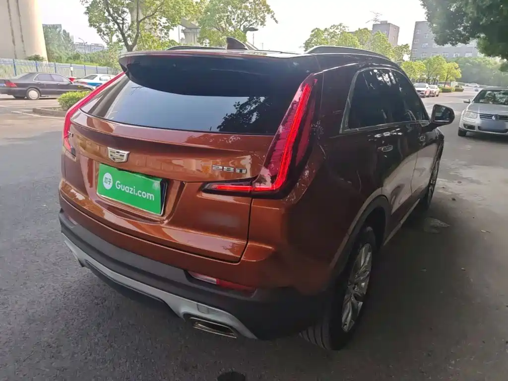 Cadillac XT4 — миниатюра 7