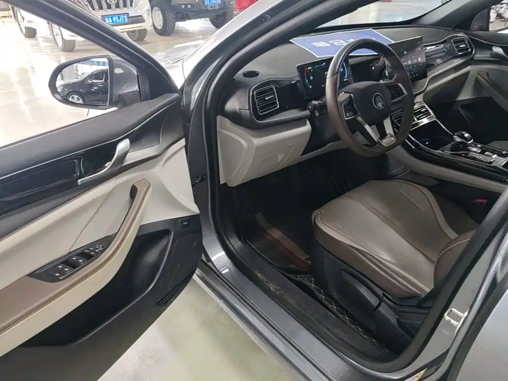 BYD Qin PLUS — миниатюра 16