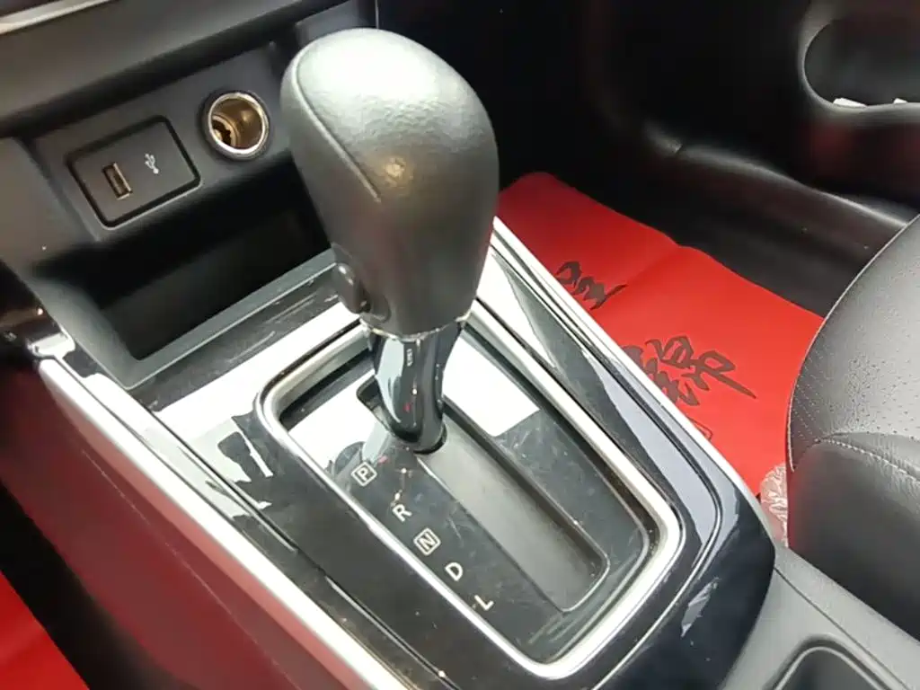 Nissan Sylphy — миниатюра 14