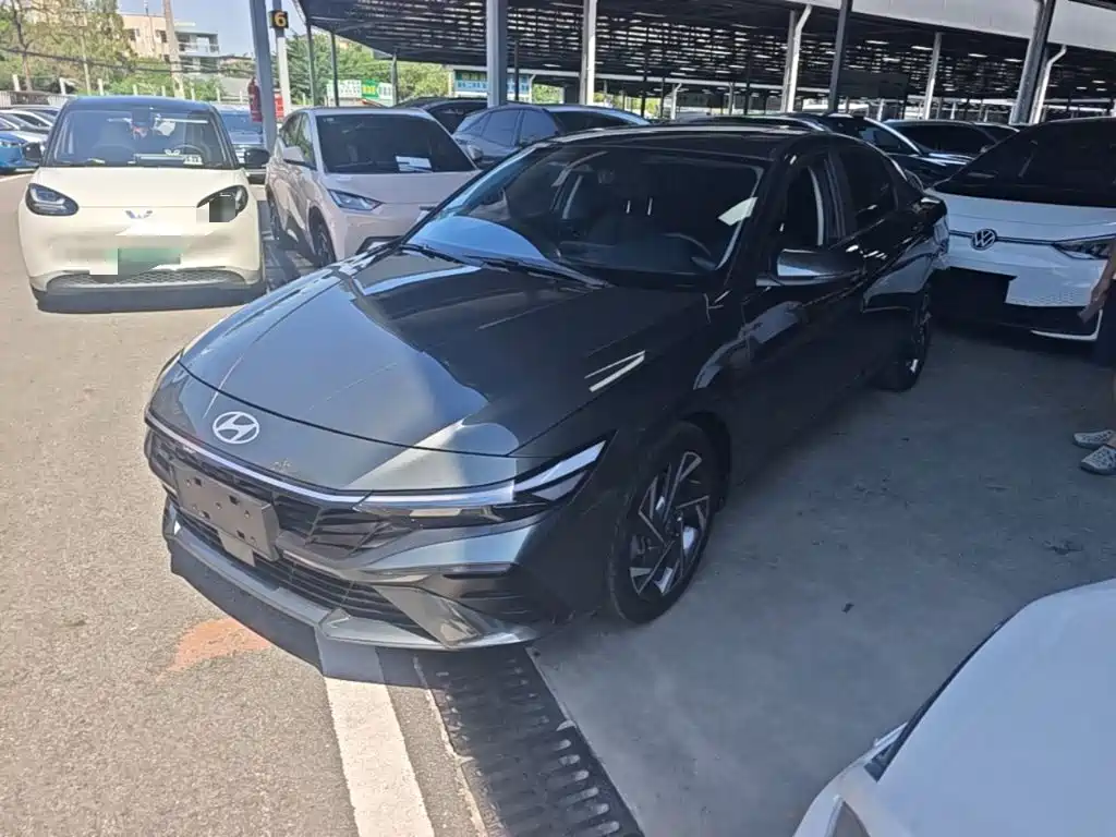 Hyundai Elantra — миниатюра 2