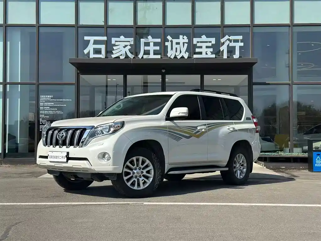 Toyota Prado 2016