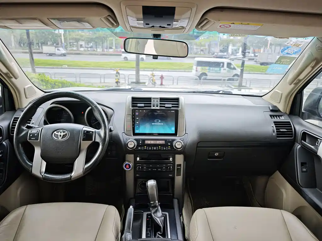 Toyota Prado (Import) — миниатюра 7
