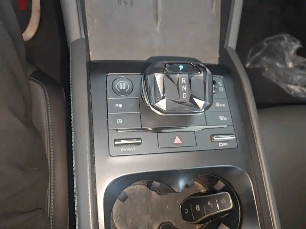 BYD Qin L — миниатюра 14