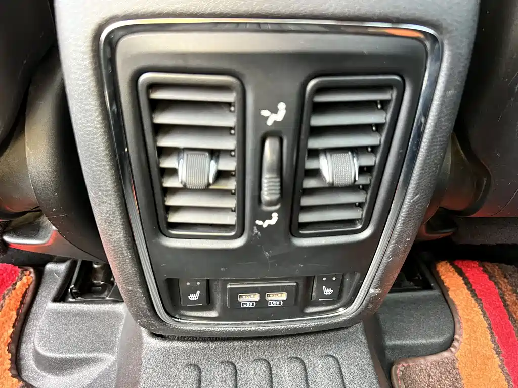 Jeep Grand Cherokee (Import) — миниатюра 15