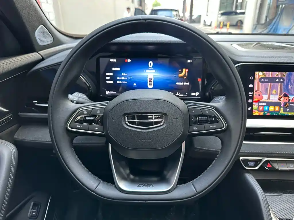 Geely Xingyue L — миниатюра 11