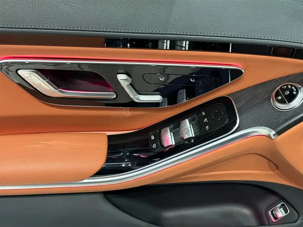 MERCEDES-BENZ S CLASS