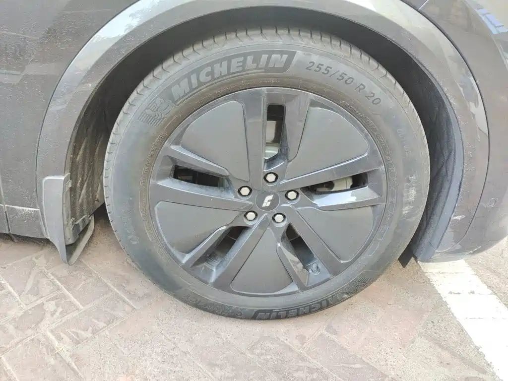 Li Auto Li L7 — миниатюра 8