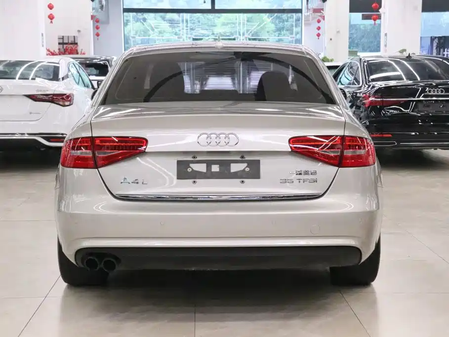 Audi A4L — миниатюра 4