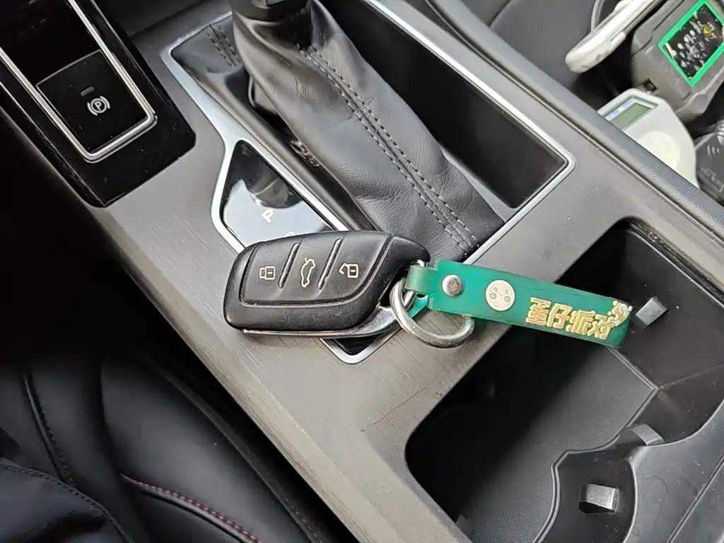 Roewe i5 — миниатюра 9